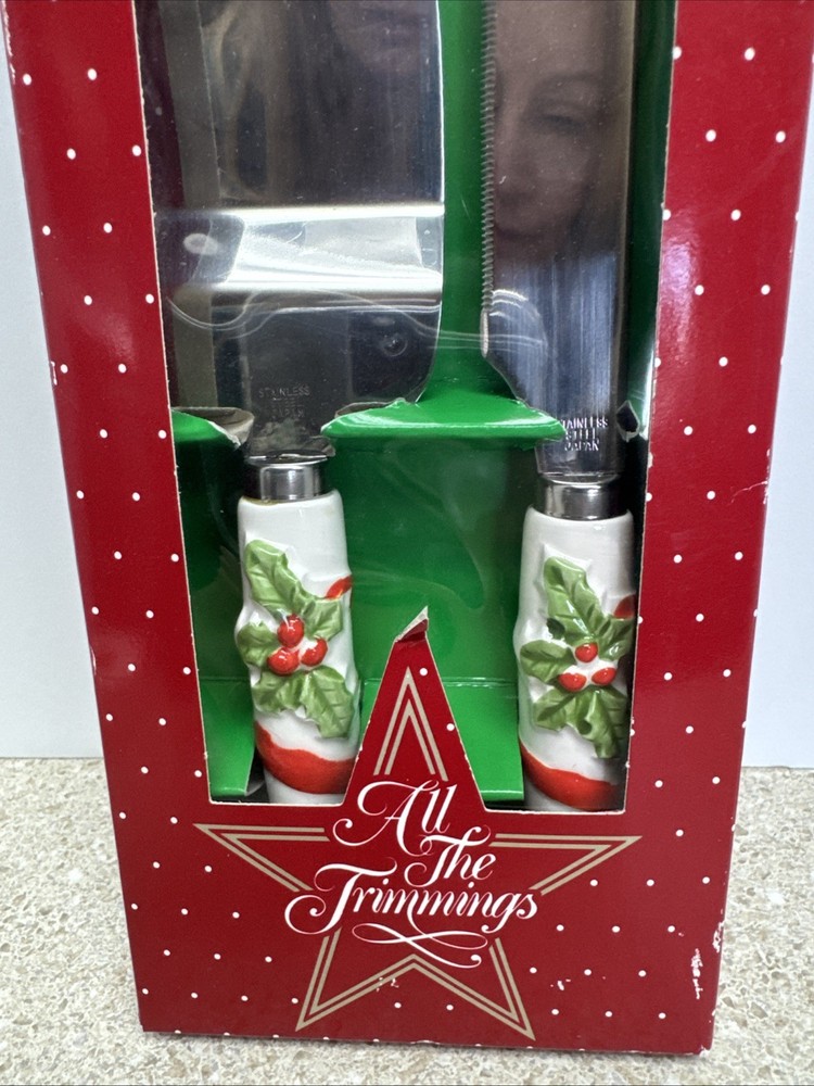 All The Trimmings Two Piece Cake Set