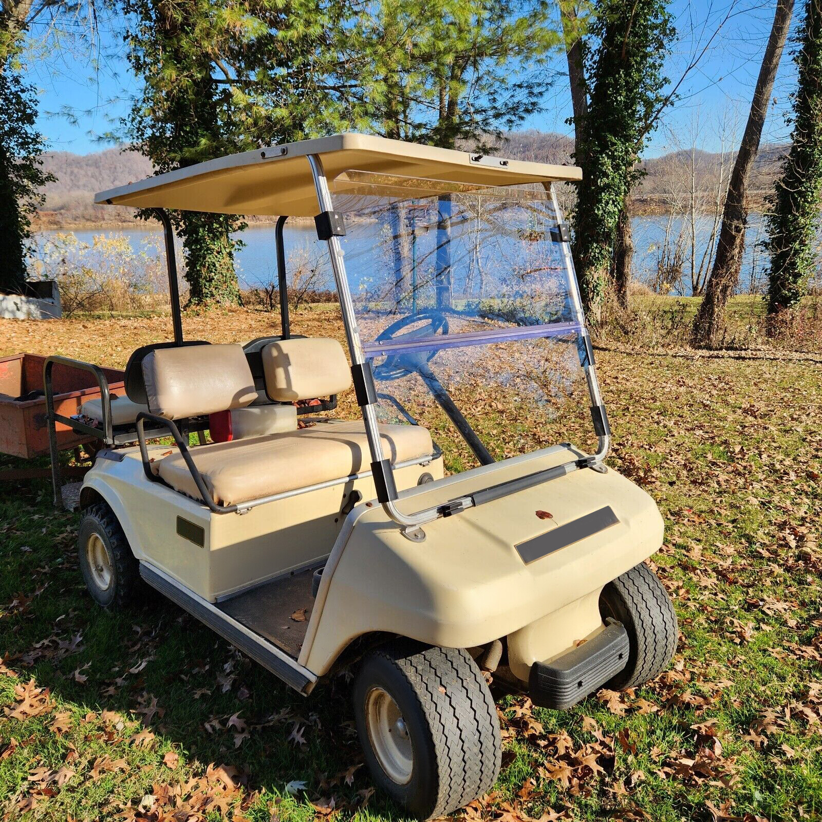 Clear Folding Golf Cart Windshield Clear Acrylic For Club Car DS 1982-2000.5