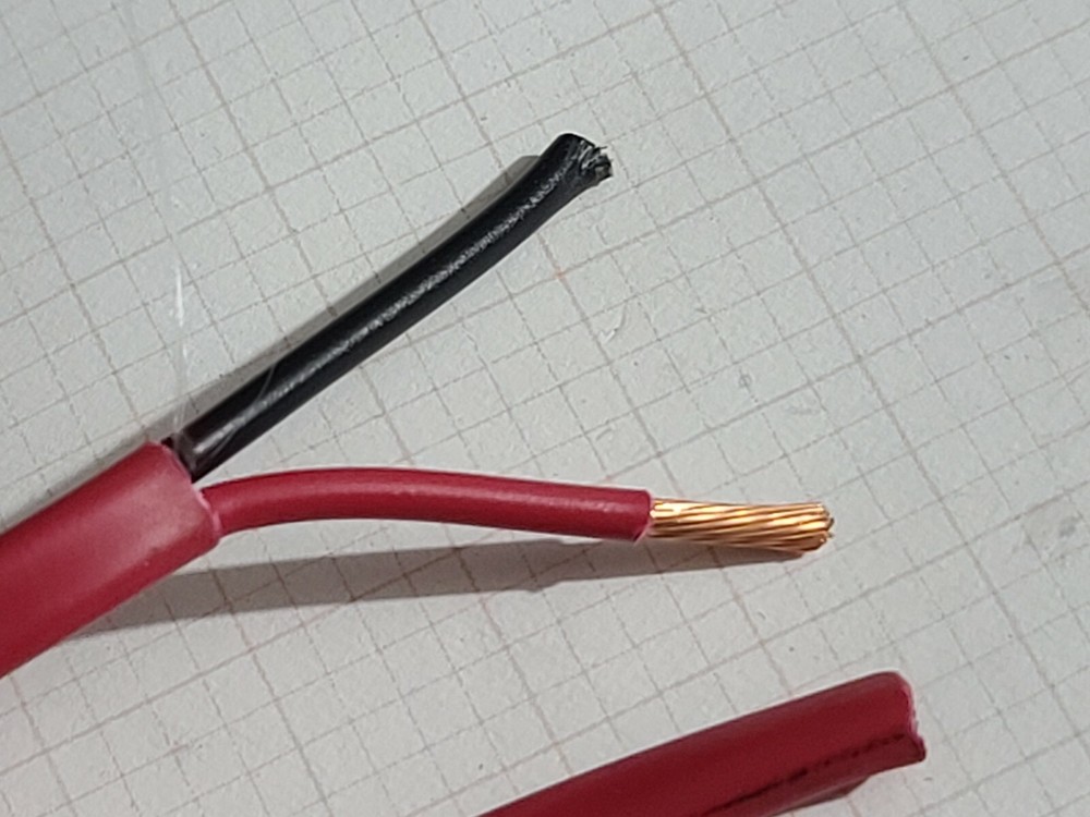 Carol E3062S 12/2C Stranded Plenum Fire Alarm Communication Cable FPLP Red /50ft