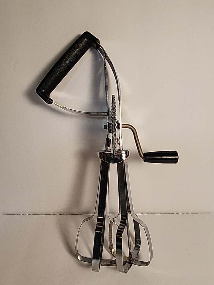 Vintage Ecko Black Plastic Side Handle Manual Metal Hand Mixer Egg Beater USA