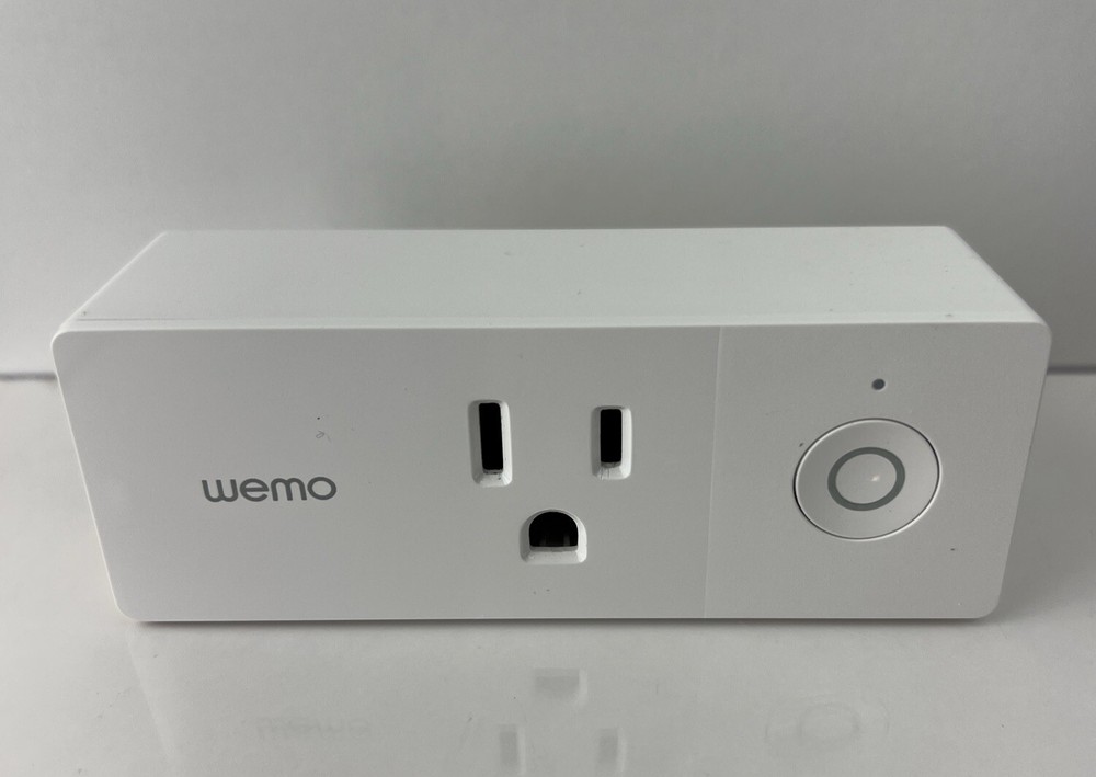 WeMo WiFi Enabled Mini Smart Plug - White (F7C063) FACTORY RESET