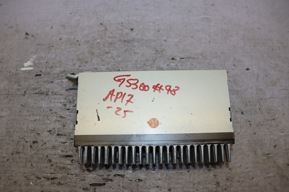 1998-2000 Lexus GS300 OEM  Amp Amplifier Module OEM