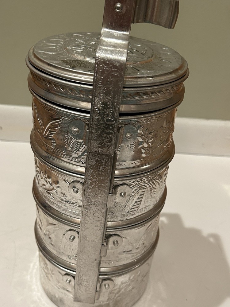 Vintage Tiffin 🇹🇼 Taiwan metal Stackable Lunch Pails 🪣