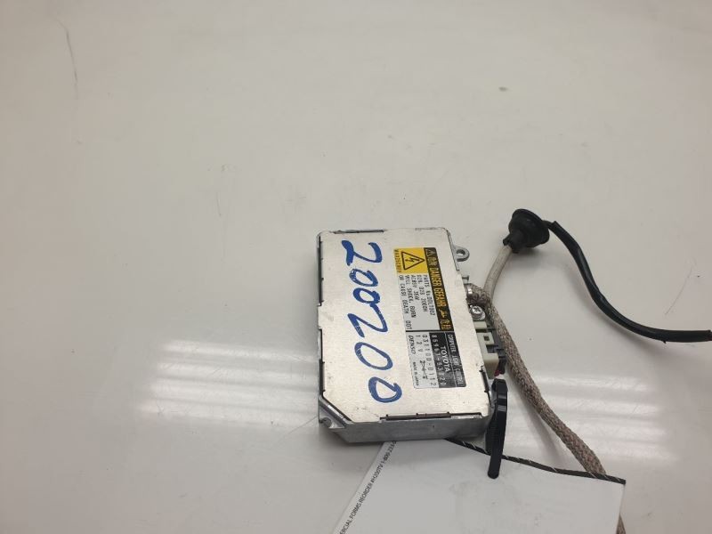 04-10 TOYOTA SIENNA HEADLAMP CONTROL MODULE ECM ASSEMBLY