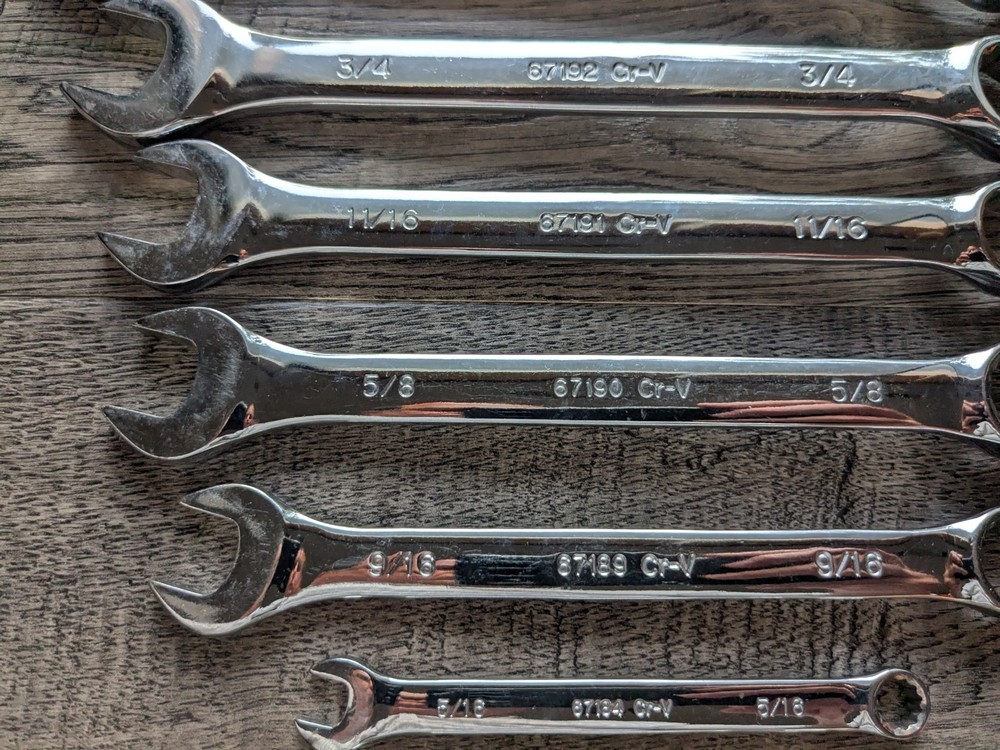 HUSKY 8 Piece SAE Combination Wrench Set Full List