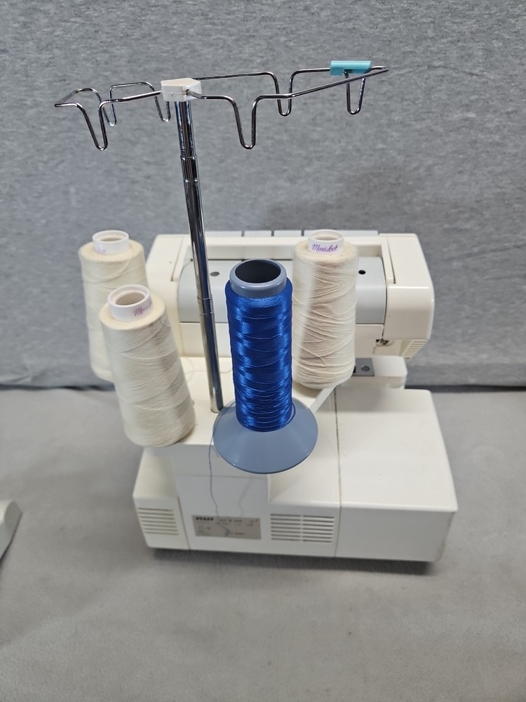 Pfaff Hobbylock 4762 Sewing Machine (A1)