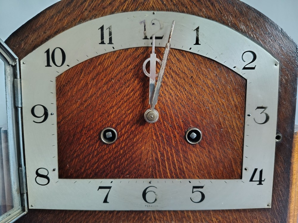 Vintage Mechanical Mantel Clock