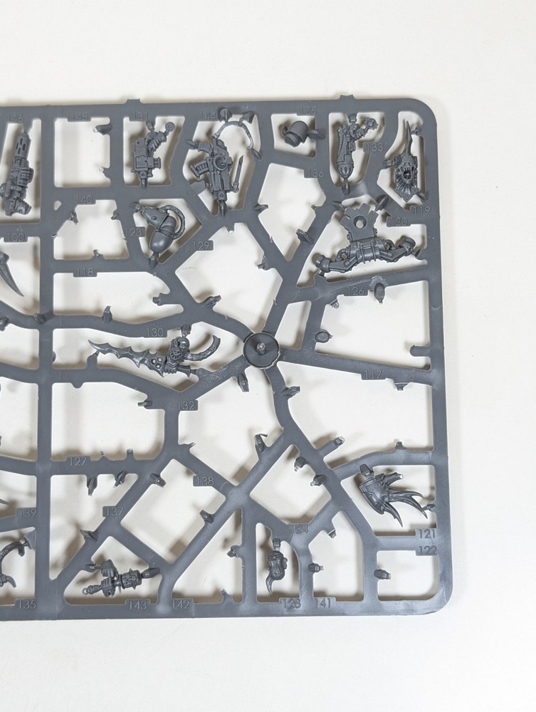 Chaos Space Marines Possessed Sprue Partial Incomplete Warhammer 40k
