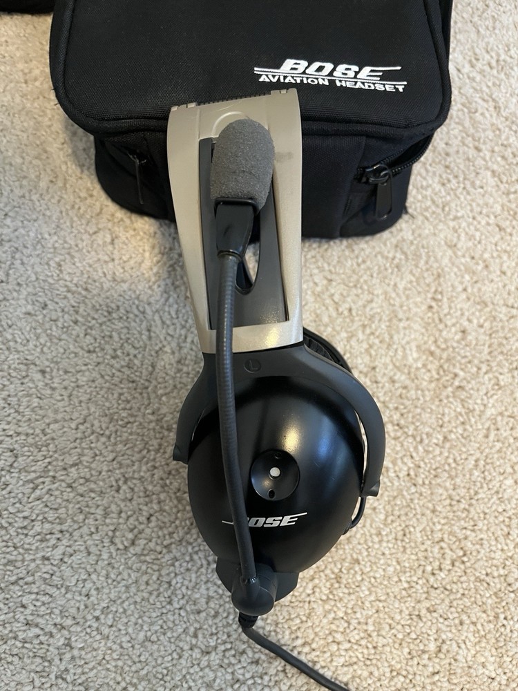 Bose A10 aviation headset used LEMO PLUG