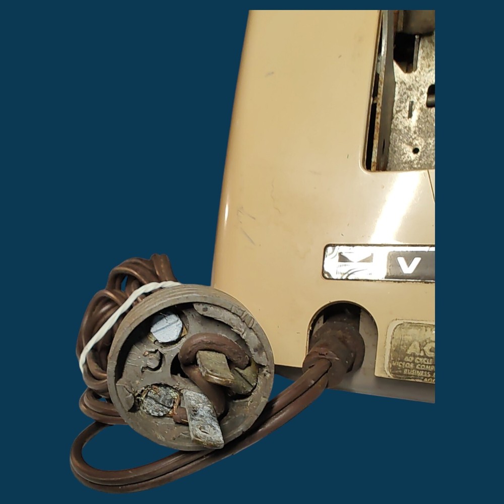 RARE 1930 Vintage VICTOR Comptometer Corp. 9 Column Adding Machine Model 6-82-54