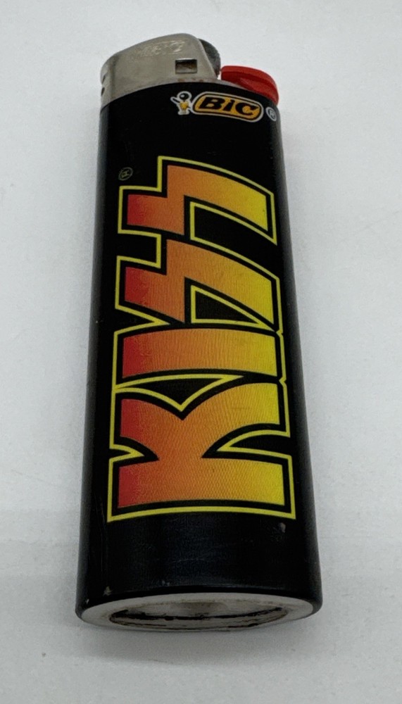 VINTAGE KISS Bic lighter 2009 - still works - neat collectible