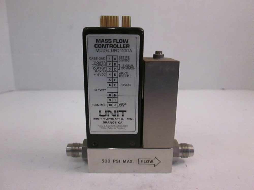 Unit UFC-1100A Mass Flow Controller MFC, HCL, 1000 SCCM