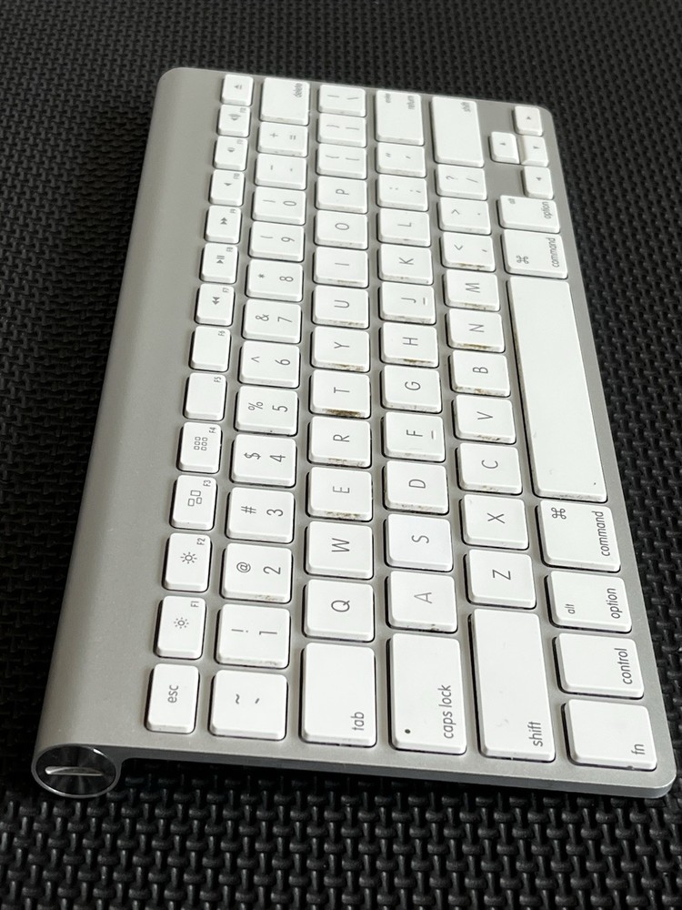 Apple Wireless Keyboard & Magic Mouse Genuine Bluetooth Combo Set For Mac