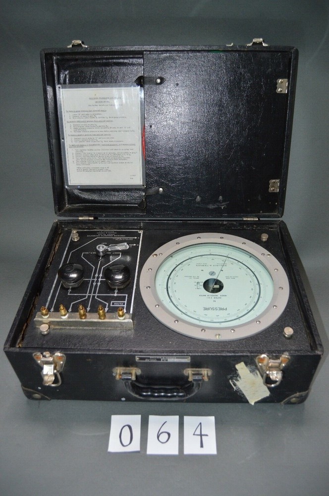 PORTABLE PRECISION PNEUMATIC CALIBRATOR SERIES FA-235