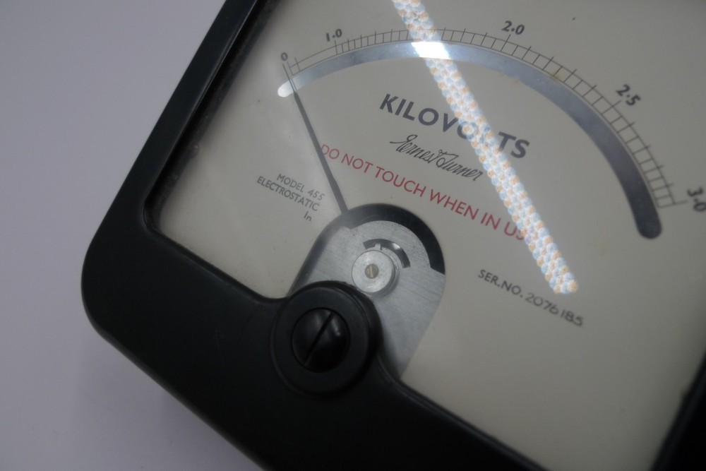 Meter Kilo Volts 3Kv Bakelite Case Moving Coil