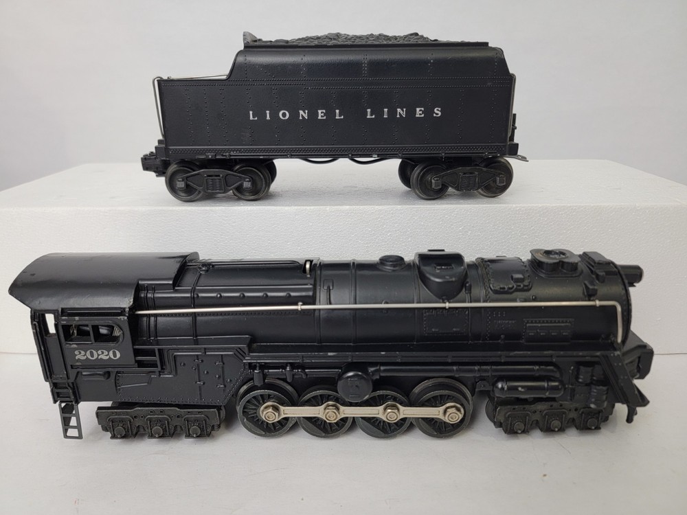 Postwar Lionel 1459WS Freight Set