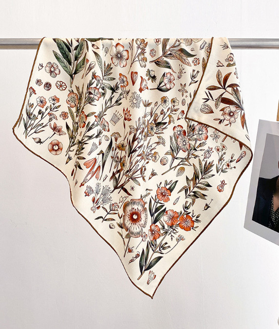 70% Cashmere 30% Silk Shawl Scarf flower Print Neckerchief 65X65cm Bandana wrap