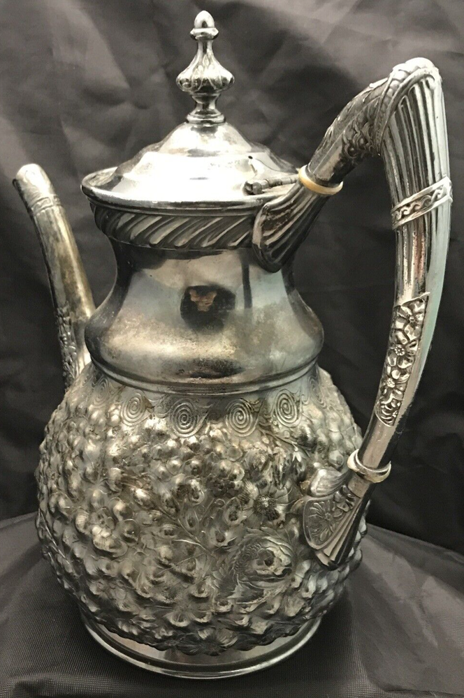 Reed & Barton Repousse Silverplated Coffeepot No Monogram