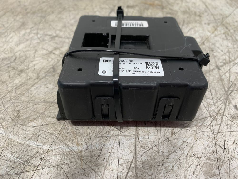 2019 Freightliner Cascadia Cab Module A0690231002 (650-10452)