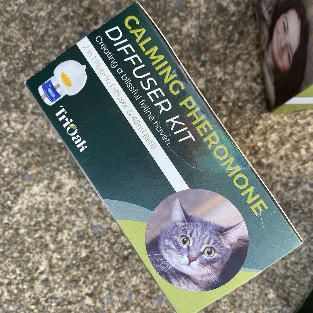 TriOak Cat Calming Diffuser Kit Feline Anxiety Relief Pheromone Kit 6 Diffusers