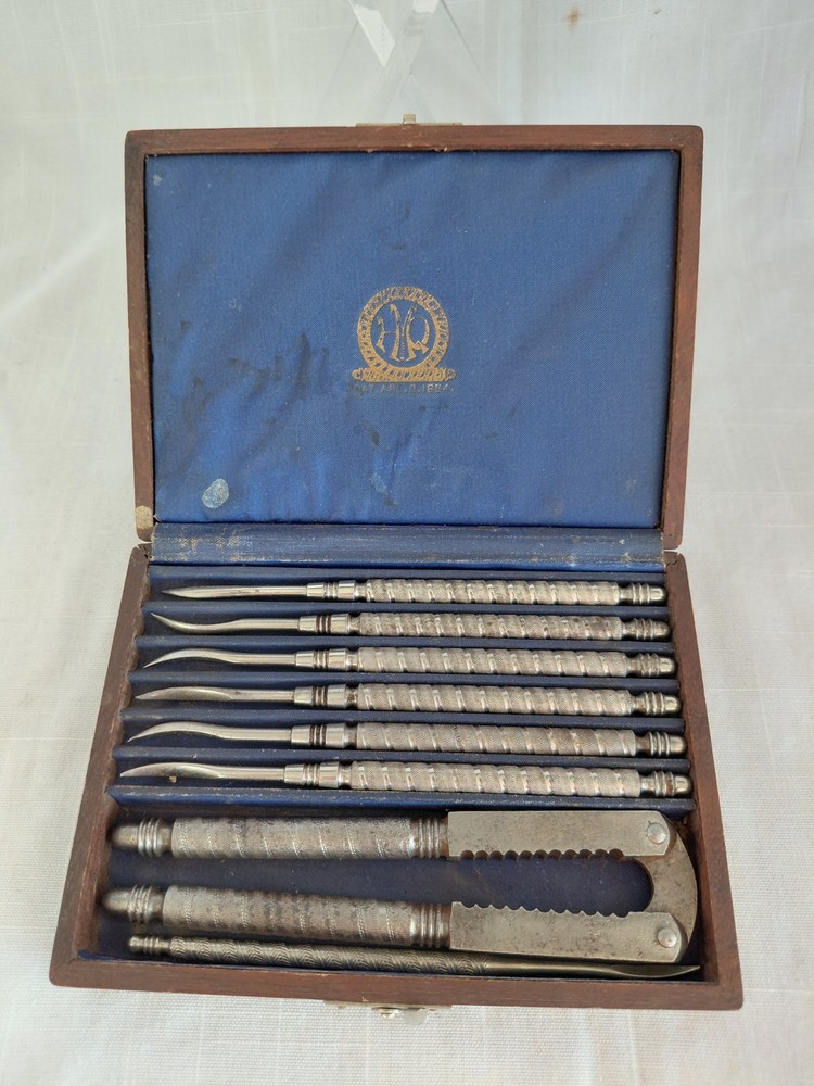 ANTIQUE HMQ Nutcracker /Nutcracker Pick Set (7) 1884 Lobster/Crab Original Box