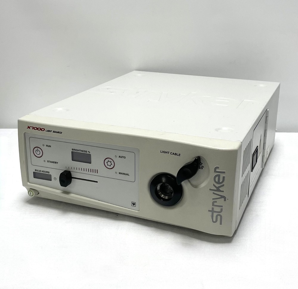 Stryker X7000 Light Source