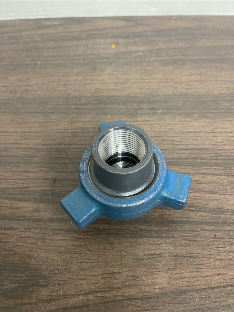 1” Figure 200 HB Union Complete THD