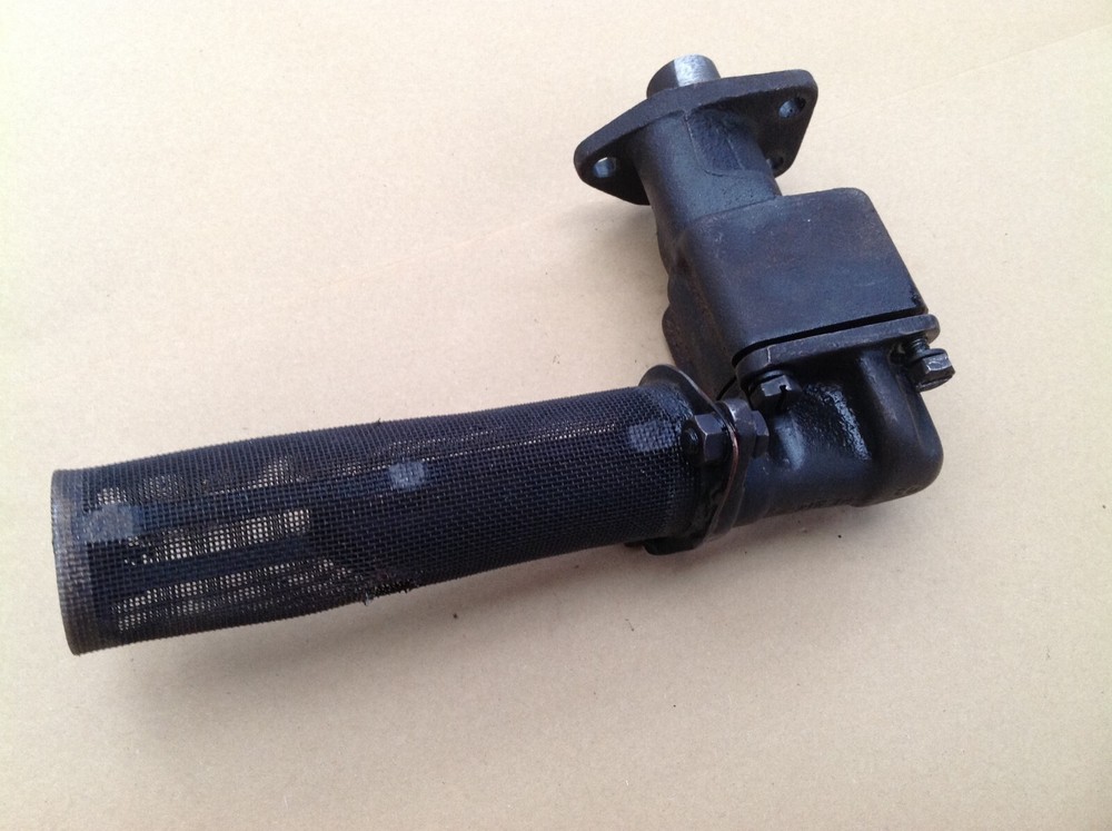 Triumph TR4  Oil pump assembly