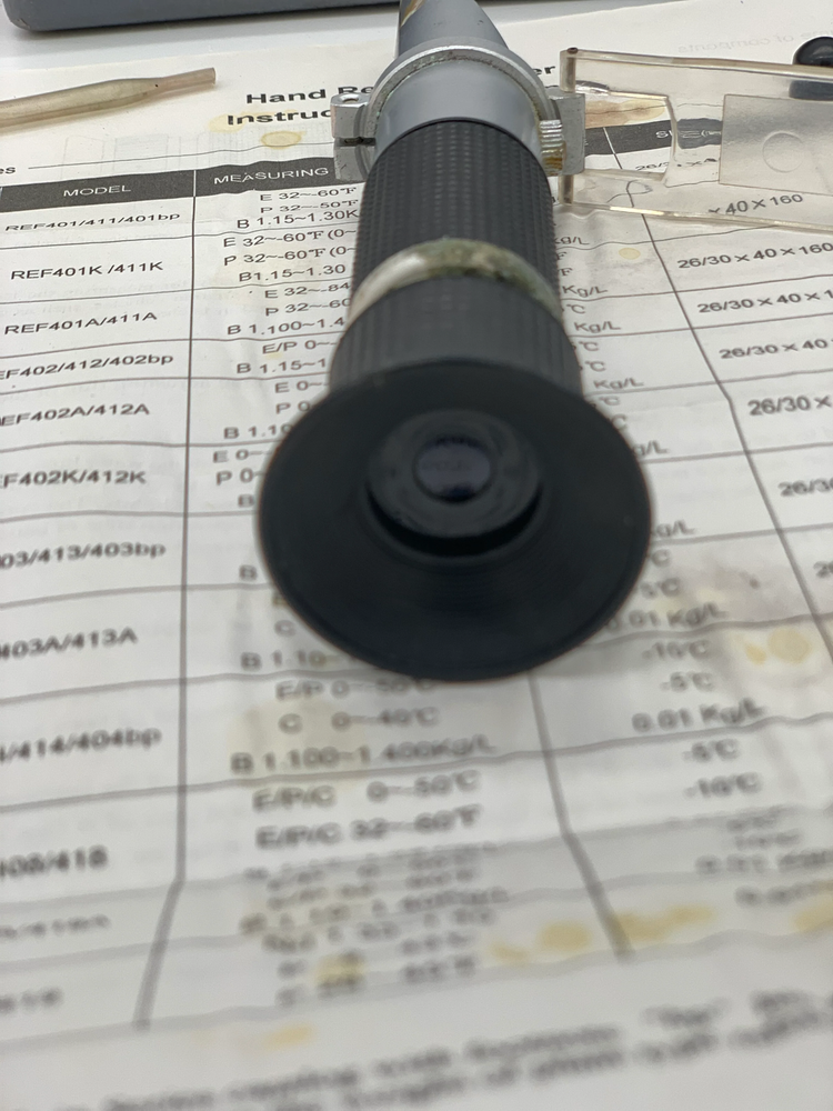 Atago Brix REF402 Handheld Portable Refractometer, RE: Pics for Included Acc. (U