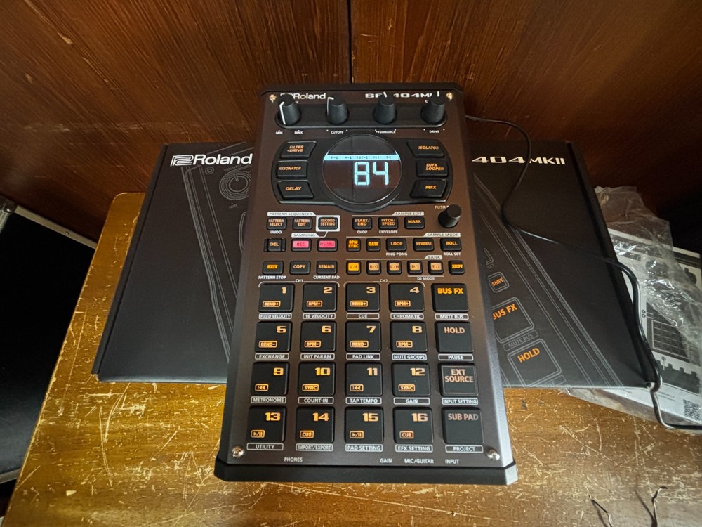 Roland SP-404 MkII Creative Sampler and Effector w/ box