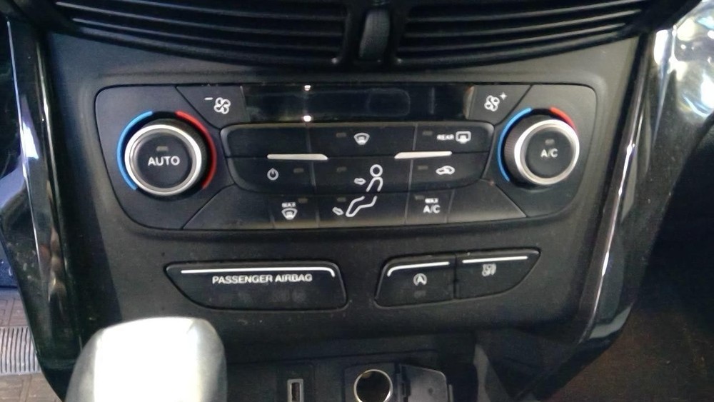 Used A/C Selector Switch fits: 2017 Ford Escape Front automatic temperature cont