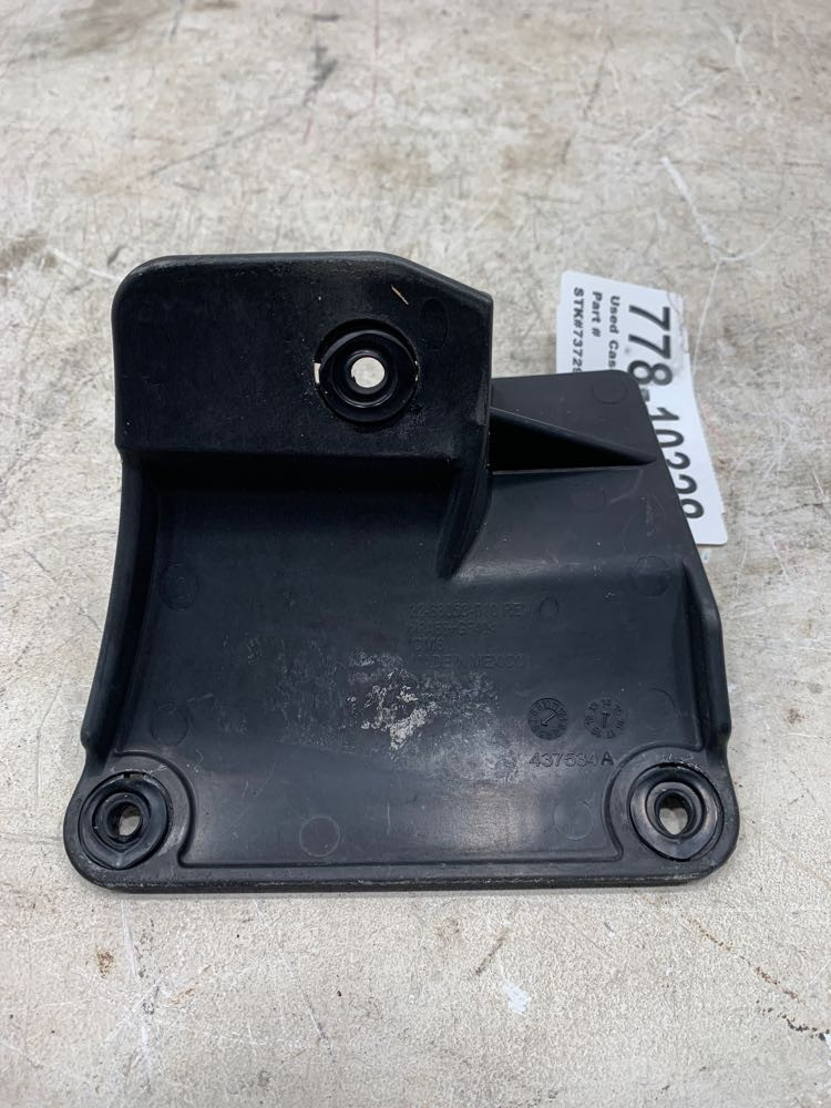 2018 Freightliner Cascadia Cab Extension Bracket (778-10328)