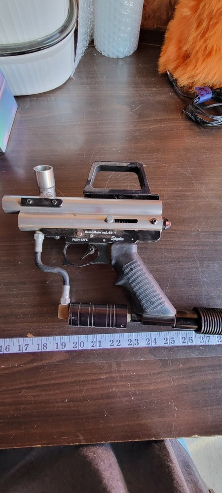 Old School Spyder Paintball Gun Untested