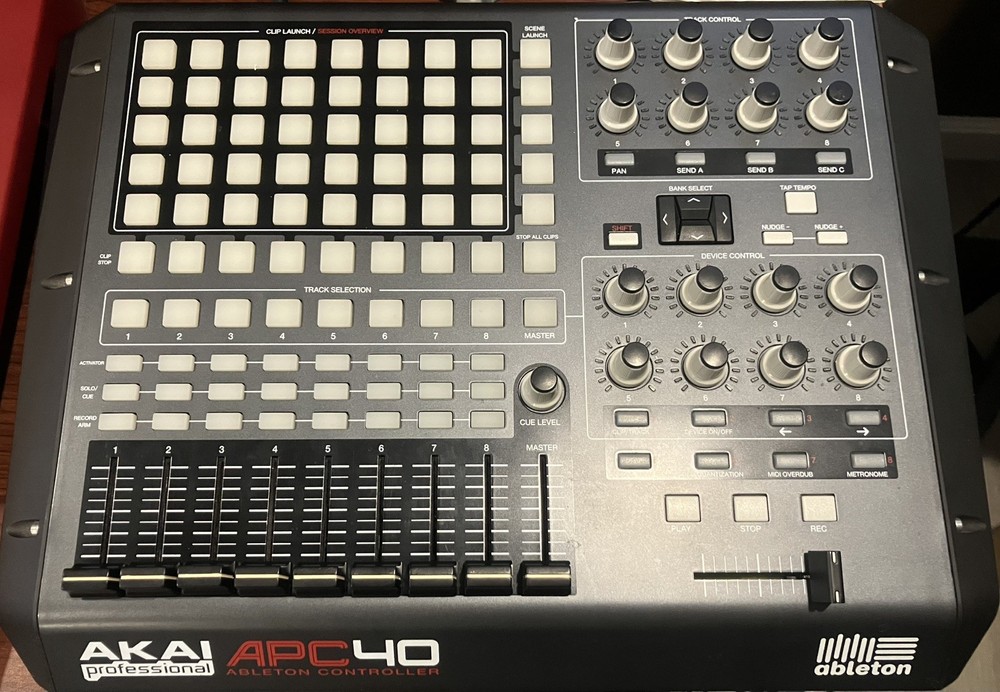 Akai APC40  MK1 DAW MIDI Controller