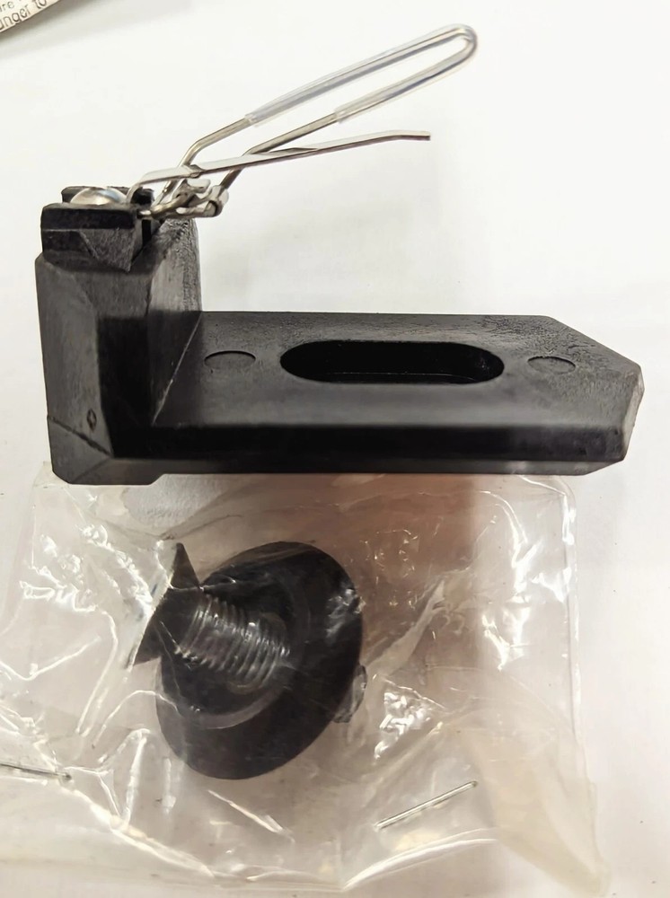 PSE Rest CF Micro T300P-RH EHLCEA 23717