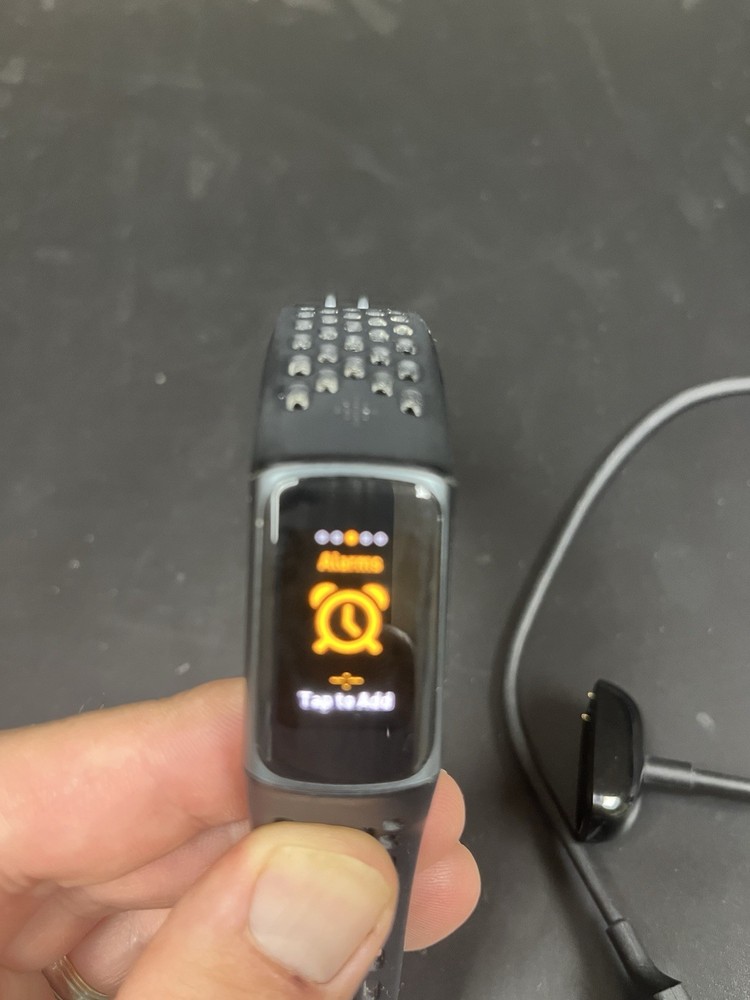 Fitbit with Charger Tested and Working Black