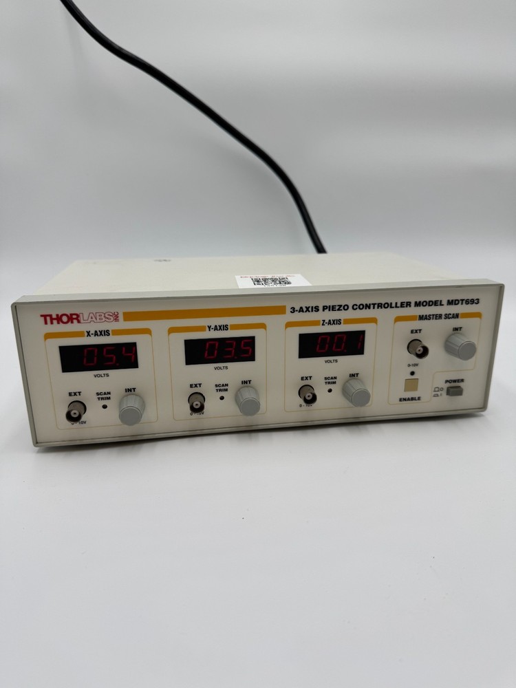Thorlabs MDT 693 Piezo Controller