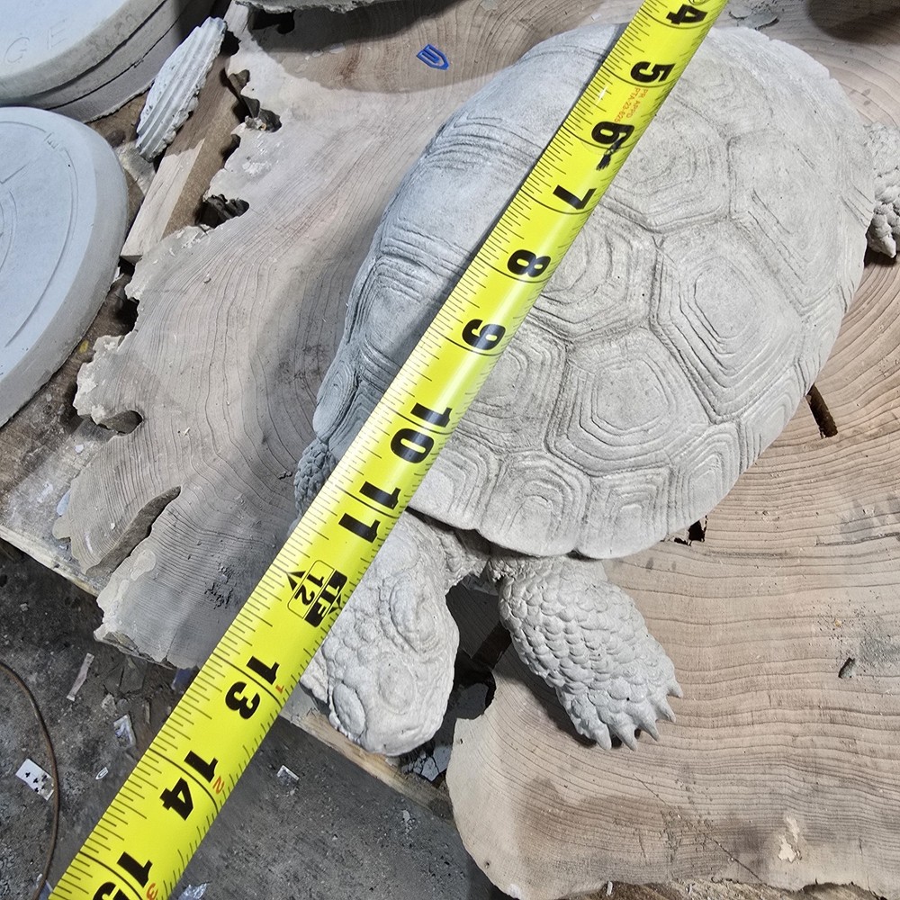 Handade Cement Turtle