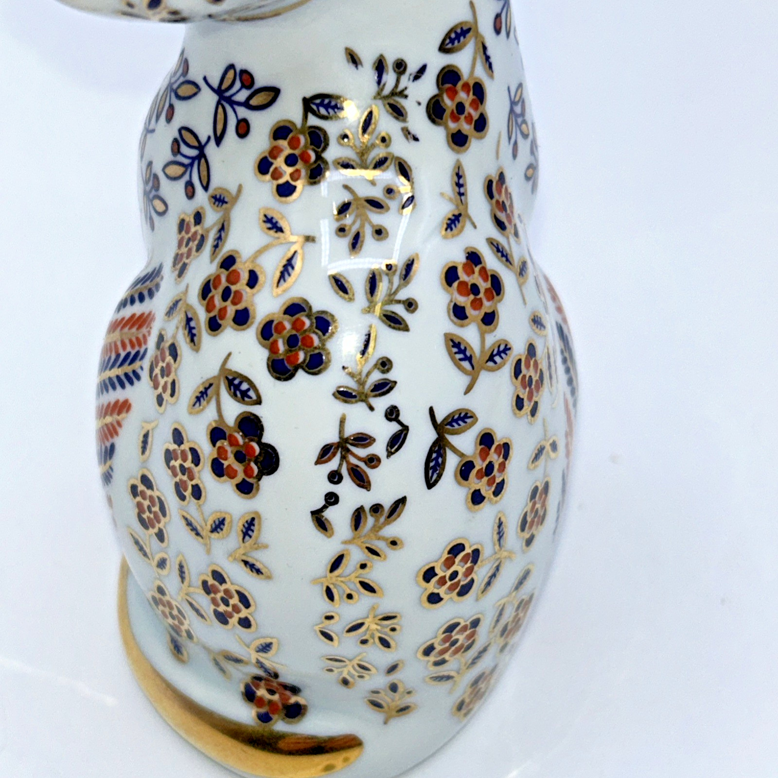 VTG Japanese Imari Neko Floral Hand Painted Porcelain Cat Figurine Decor EUC