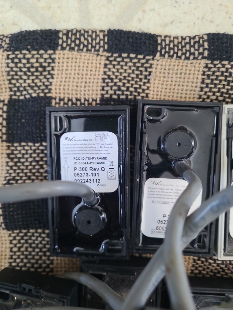 Linear P-300HAS Fairpointe Data Proximity Card Reader - used