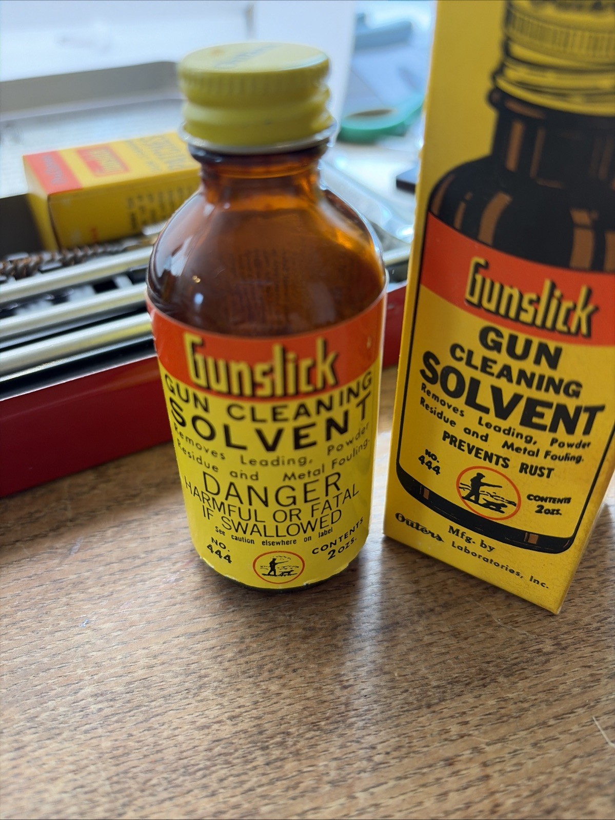 VTG Outers Gunslick No. 477 Rifle Cleaning Kit 22 In Original Box Red Tin (13)