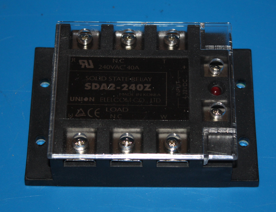 NEW UNION ELECOM SDA2-240ZCVR Solid State Relay 240VAC 40A