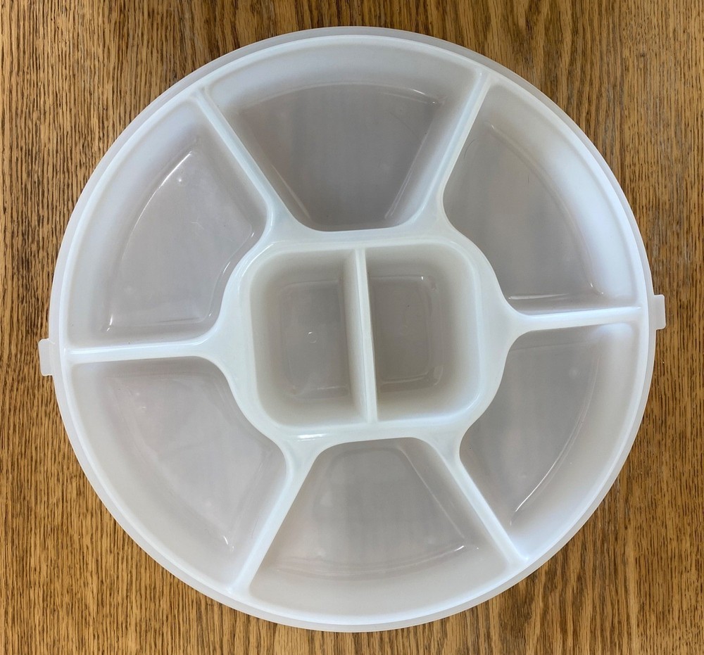 Round Plastic Divided Party Serving Platter