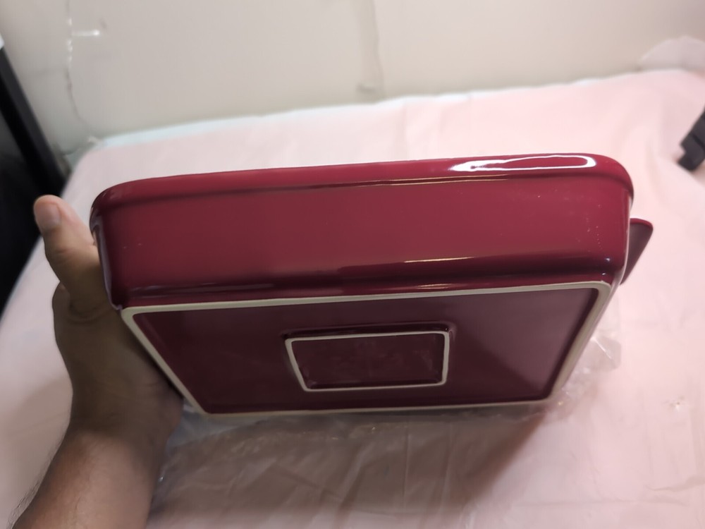 HELL'S KITCHEN Rectangular Baker 1.25 Qt - Red - N.I.B