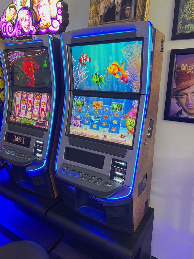 Williams (WMS) Blade BB3 Slot Machine