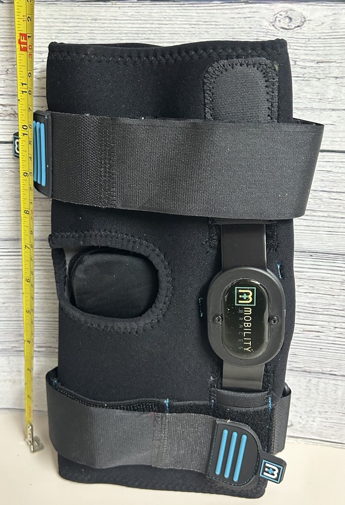 Mobility Braces Ready Knee Brace Black Size M Adjustable Universal
