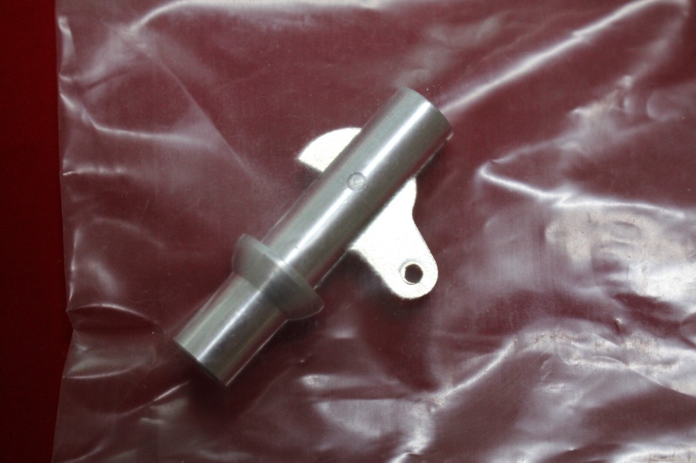 21ea. GLIDER TOW HOOK