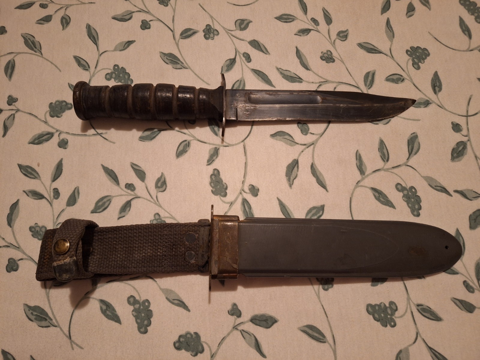 U.S. Navy WWII Era Camillus MKII Fighting Knife With Scabbard Used