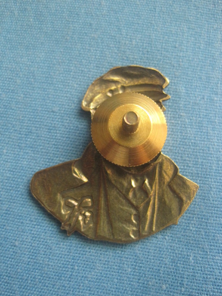 Pin. Badge. Lenin.