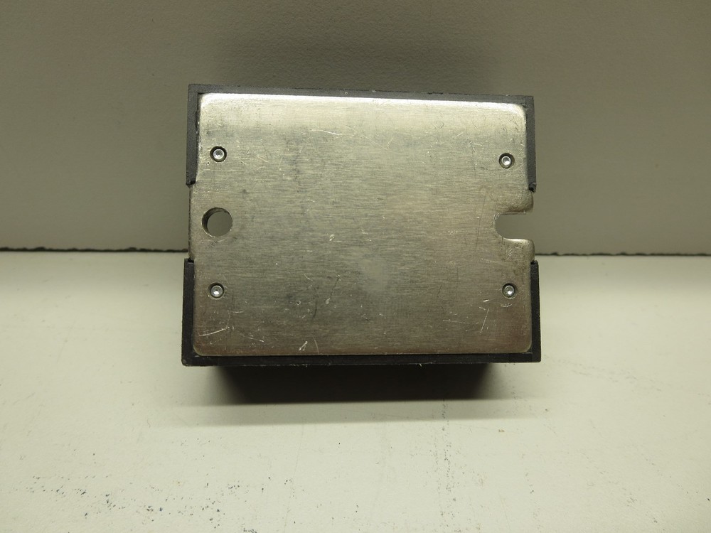 Crydom, CSD2475, Solid State Relay, In 3.5-15 Vdc, Out 240 Vdc 75 A, NOT Tested